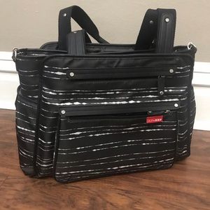 Skip Hop Grand Central Tote Diaper Bag